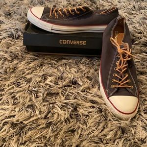 Unisex Converse sneakers